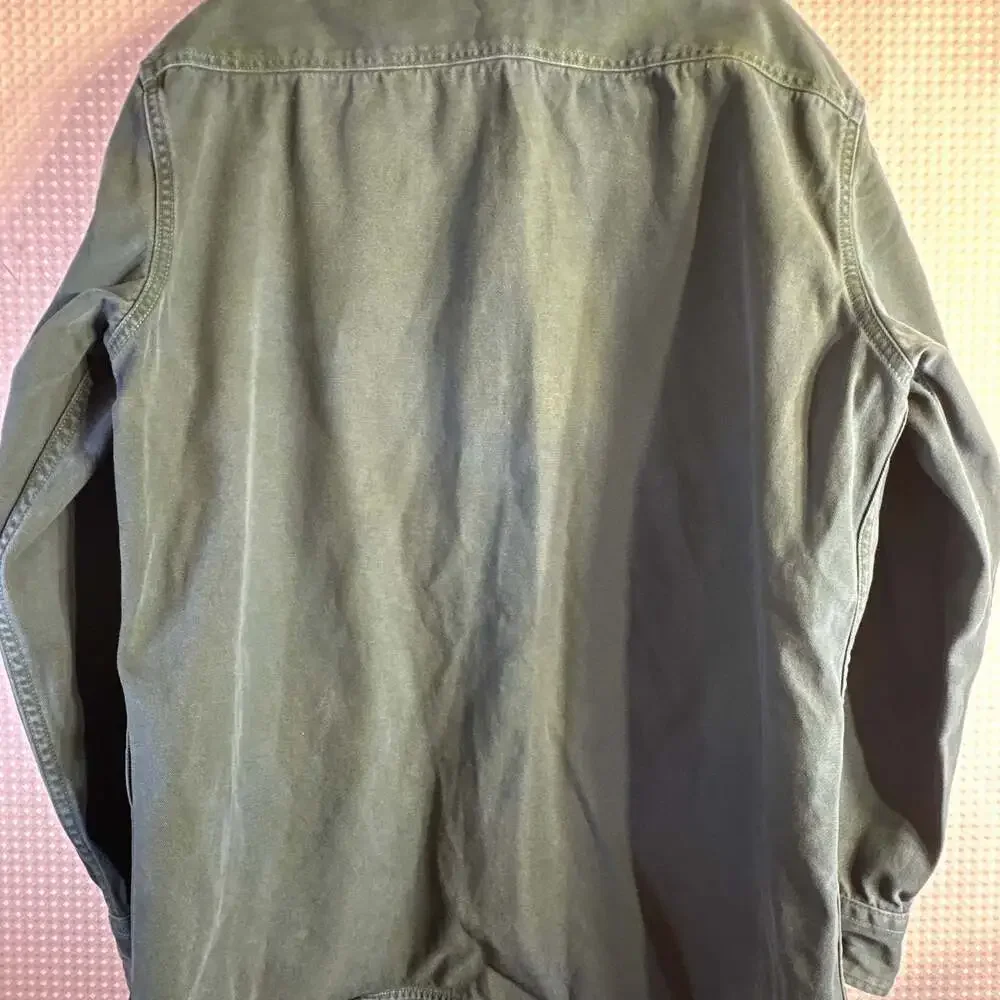 Levi's Classic Worker Overshirt in Green Garment Dye - Picture 5 of 13